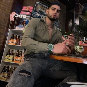 Giomar_Reyes know Photo 6