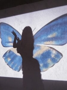 xxwang20 我在看画，你在看我 Pic 2