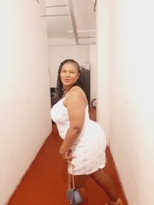 Bootyliciousbbw12 Public Pic 7