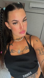 savana_xo Public টি ছবি