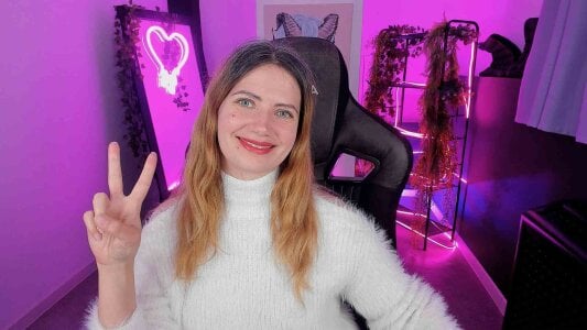 AleksaLaurent helllo Pic 3