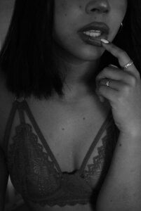 EmmaDalton Public 사진 5