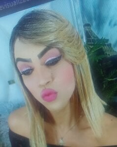 Michell_Queen Public Pic