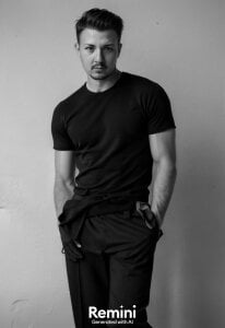 Emyly97 photo of me Pic 4