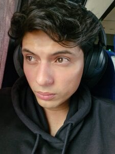 Ais_B10 Yo Ais B Pic 3