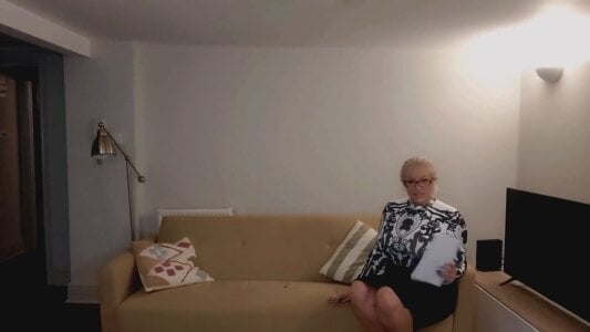 GoddessAlimony ADVENT CALENDAR DAY 4 (MILF-MAS) Pic 6