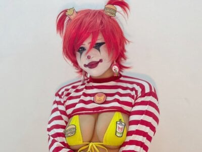 🤡🍔~ IM YOUR FAVORITE CLOWN ~🍟🤡 od kuromi69  3 snímek