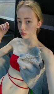 Jessica_start Public Pic 4