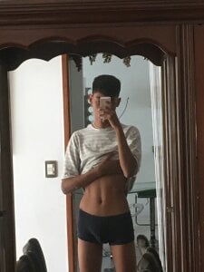 Mauuu18 Public Pic 6