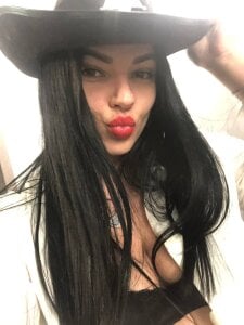 Public de Amie_Hill Foto 2