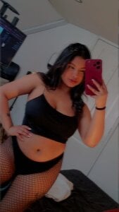 emy_lux Public Pic 2