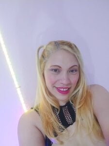 Hannah.. od HannahEmmax2  snímek