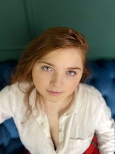 KattyRose8 Naughty sc*ool girl 🍭 Pic