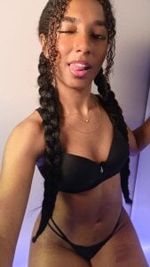 _Sporty_ 💫 Photo 3