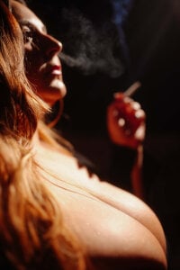 AmbarRoberts_ In the smoke I only see your desire 사진 8