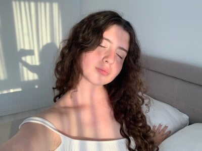 LustyDoll_ 🙈🔥 Gambar