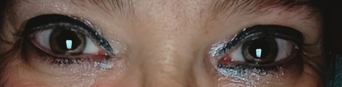 Rosabraguitas Mis miradas Immagine  3