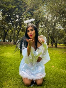 Paris_Evans_ I will be your angel 🪽 Pic