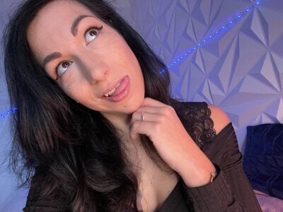 Lola-Roxx Public Pic 5