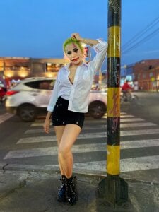 MelisaAGT 🍀I can go crazy🍀  2টি ছবি