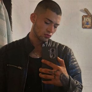 Suggarwhite18CM Public Pic