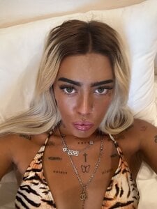 RoseyLeeX Public Pic 9