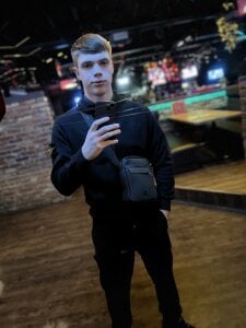 SashaMakedonec Public Pic 3