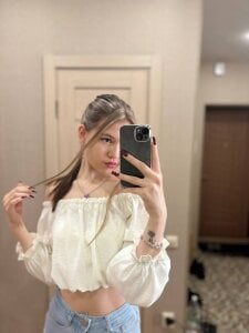 Sofi-Yang Sexy Sophie Pic 7
