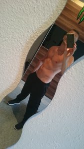 Erz84: Public ( 4 фото)