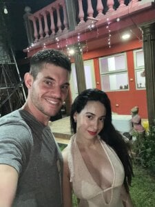 Chuchiybombon Chuchi y Bombon together in love ❤️ รูป 