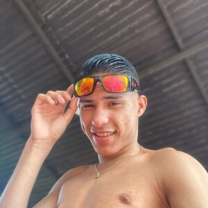 Damian_Fort_ Damián🔥 Pic 4