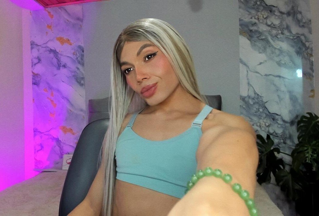 Foto em tendência de Megan_Do_Santos 328