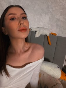 Velvet_Hell 🪿Geese 🪿 รูป  4