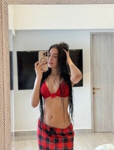 Alysslender Public Pic 4