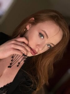 RoseSheltonredhead Bild 4