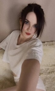 AllynHagie Mimi-world 🐰💞 Pic 4