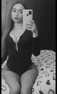 emily_n_abby Abby 🖤💋🍫 Hình 5