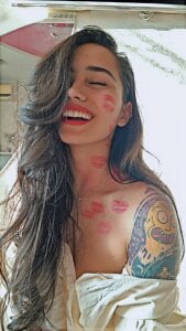 LittleX_Angel Feel. Touch. Love💋 Pic 4