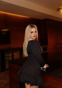 DominoCawthorne Ready for the new year? Pic 4