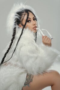 EsmeraldaGrace1 Do you want to come with me? Pic 6