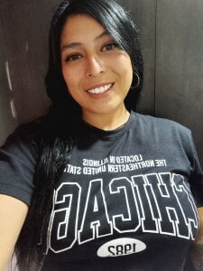 the-queen-of-money The queen Pic 4