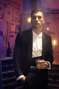 Lust Wears a Suit de JONAS_SMITH_  3 fotos