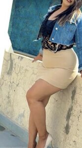 sweet-Soniyaa Public Pic 4