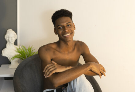 khris__evans I Provoke You… Are You Coming? Pic 3