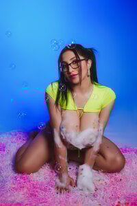 marie_miller_