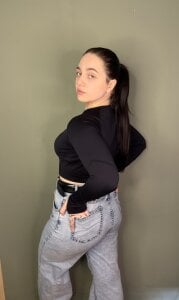 LucileDeloatch Public Pic 4