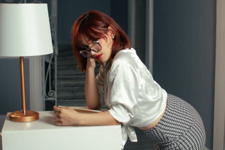 Scaarrlett your secretary! Hình