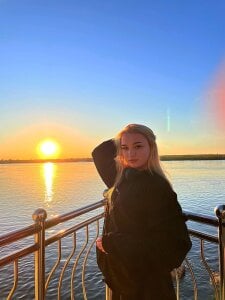 Public de KarenaTalman  2 Imagens