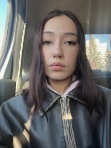 AnnieHeywood Public Poză 2