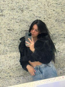 taylorharper Public Foto 3